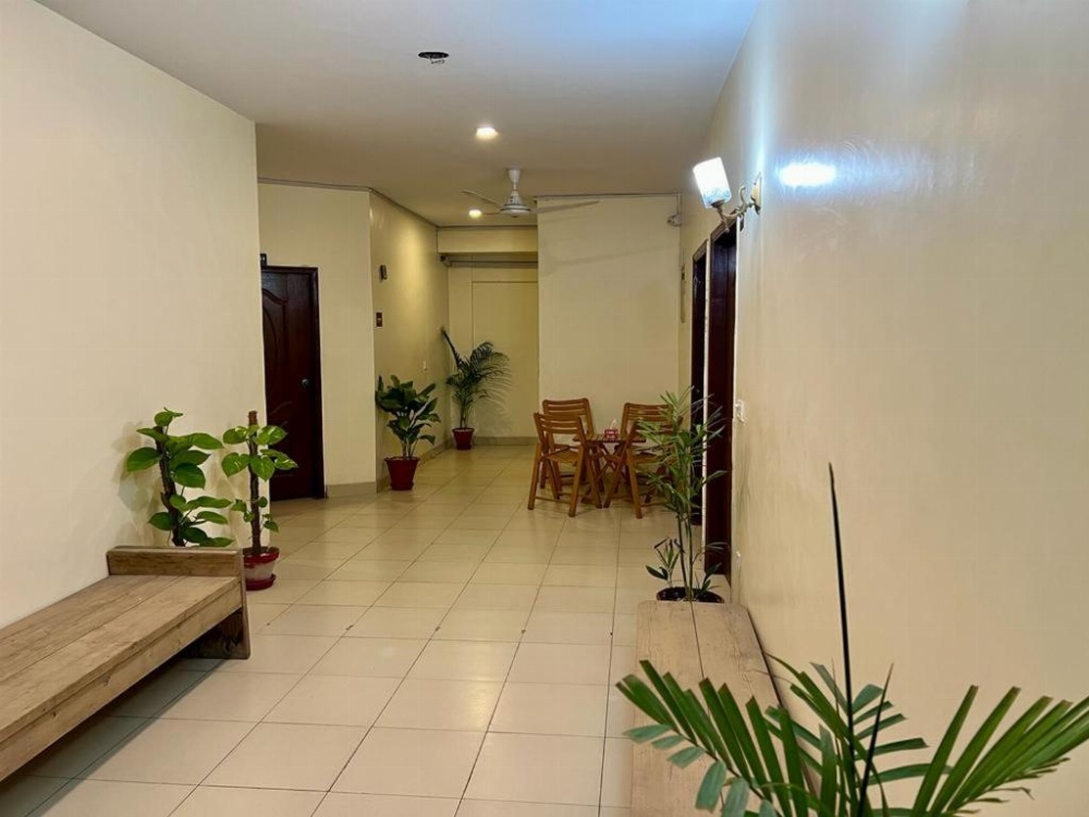 Hotel Rooms DHA Image 7