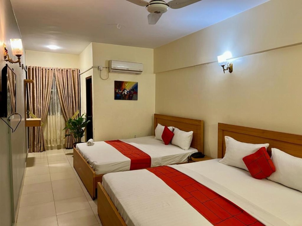 Room image 3