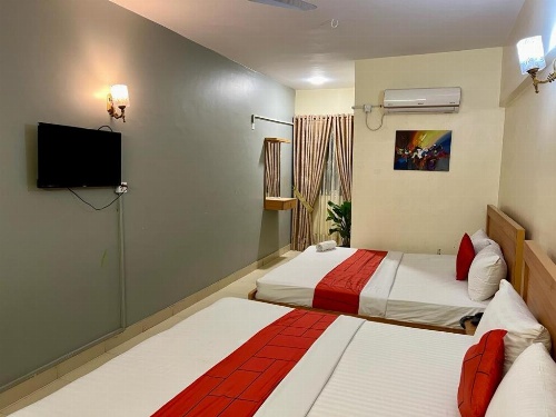 Hotel Rooms DHA image 11